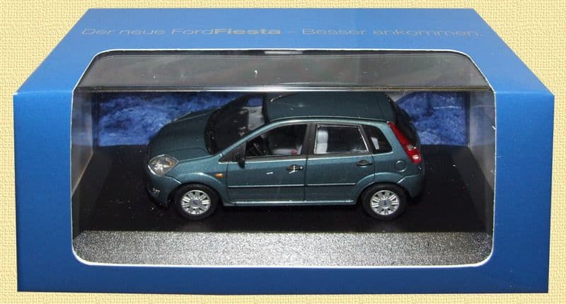 Minichamps 403 081105, 1:43 Scale Ford Fiesta Mk5 5dr 2002, Grey Blue, Ford Dealer Package