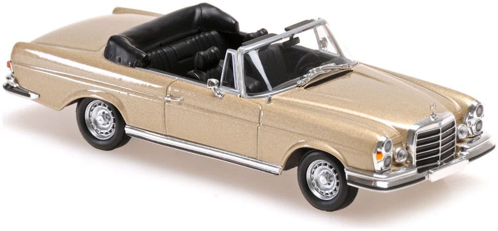 Minichamps 940 038130 Mercedes-Benz 280 Se 3.5 Cabriolet (W 111) 1970, Gold Metallic 1:43 Scale *PRE ORDER £33.99*
