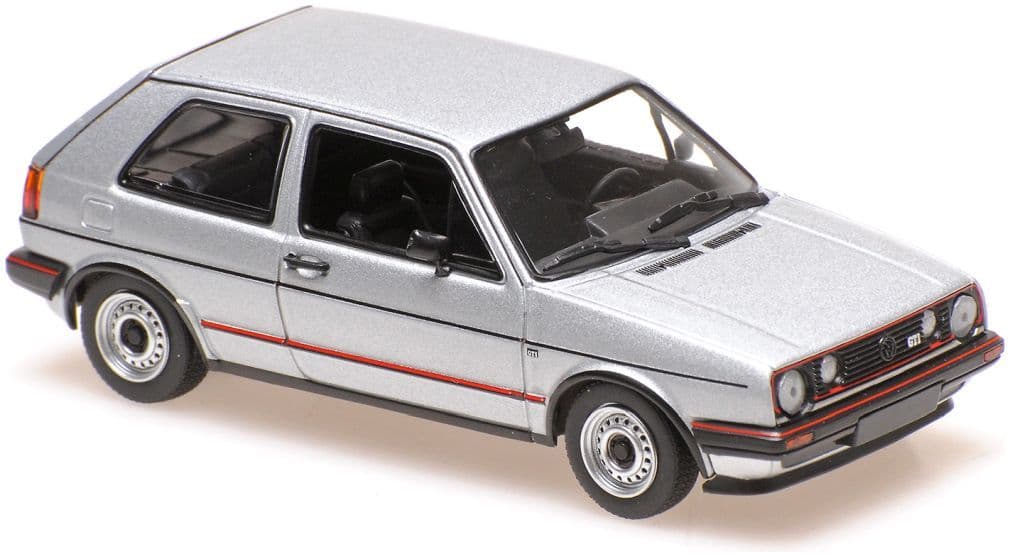Minichamps 940 054126 Volkswagen Golf GTI 4-Door 1985, Silver Metallic 1:43 Scale *PRE ORDER £33.99*