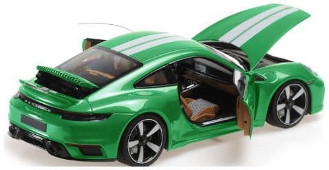 Minichamps 110 069204 Porsche 911 (992) Sport Classic 2022 Green Metallic w/Stripe 1/18