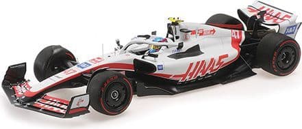 Minichamps 117 221047 Haas F1 Team VF-22 Mick Schumacher First Points British GP 2022 1/18 Scale