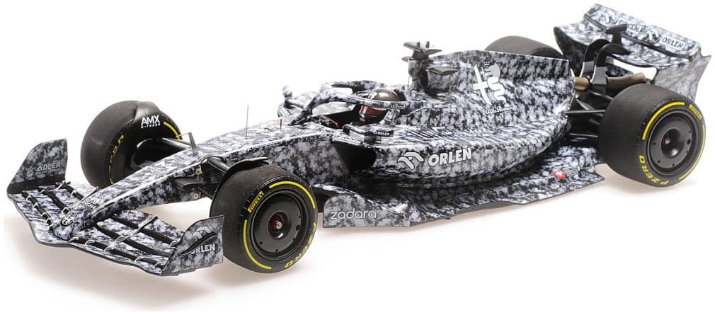 Minichamps 117 229977 Alfa Romeo F1 Team Orlen C42 Valtteri Bottas Testing Barcelona 2022 1/18