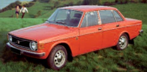 Minichamps 155 171100 Volvo 144 1973 Orange (Sealed Body) 1/18 Scale *PRE ORDER £ 124.99*