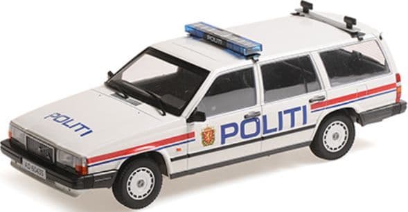 Minichamps 155 171796 Volvo 740 GL Break 1986 Politi Norway (Sealed Body) 1/18 PRE ORDER £141.66