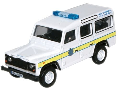 Oxford 76DEF004 Land Rover Defender Station Wagon - Garda