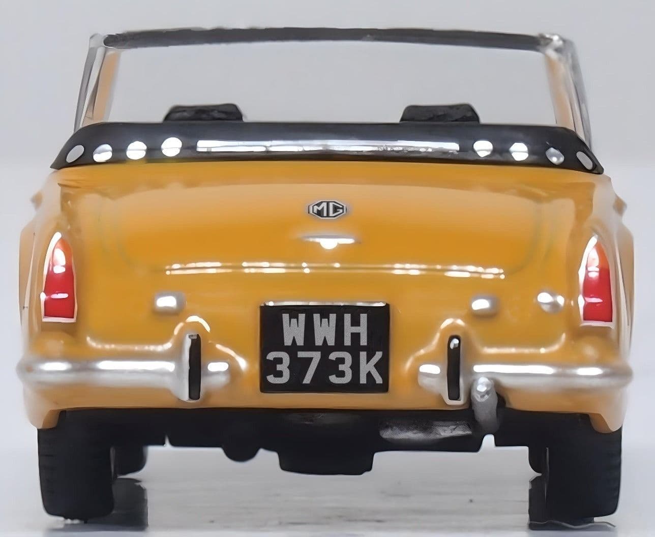Oxford 76MGM002 MG Midget MkIII Bronze Yellow 1/76 Scale