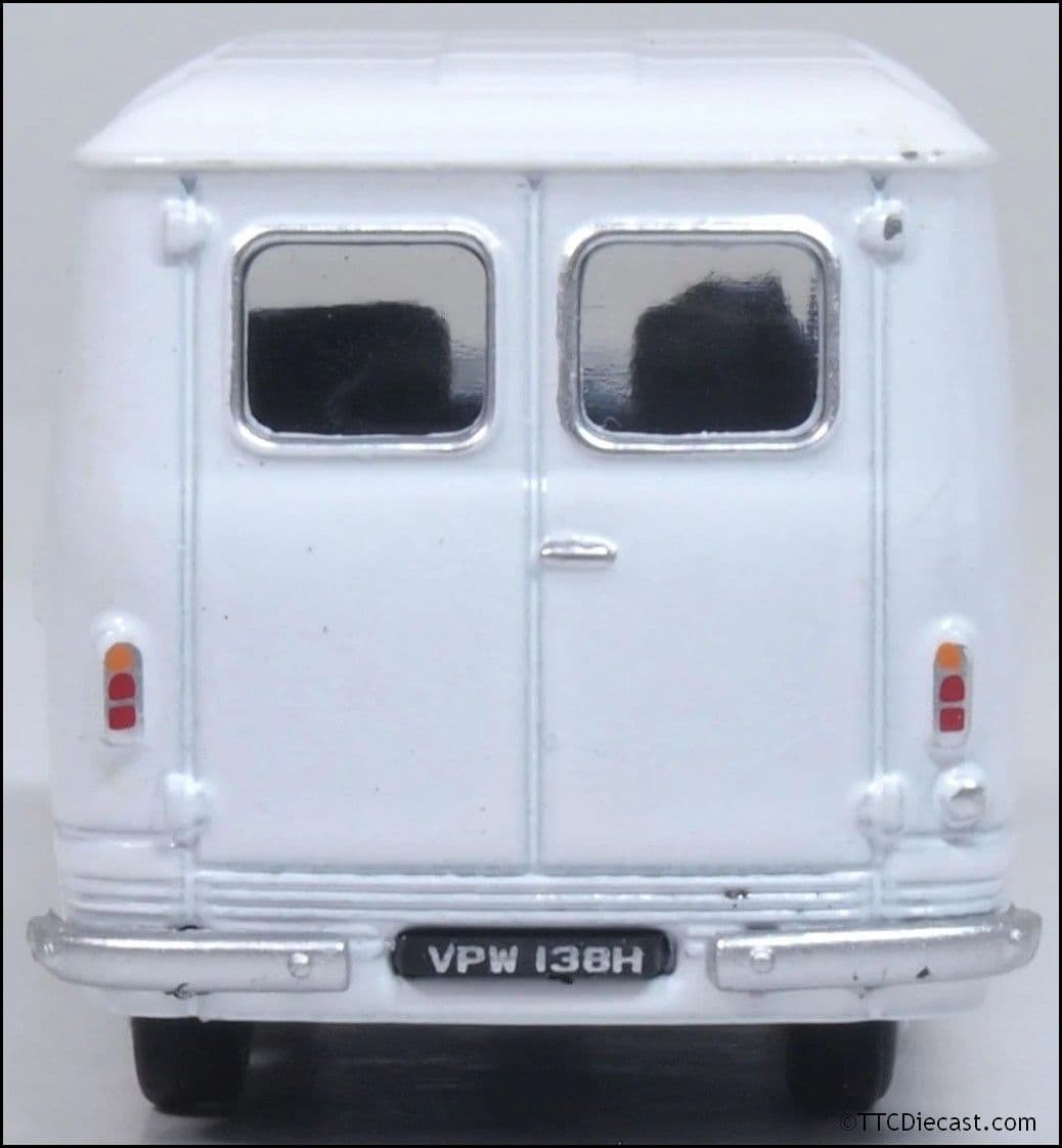 Oxford 76PB011 Commer PB White 1/76 Scale