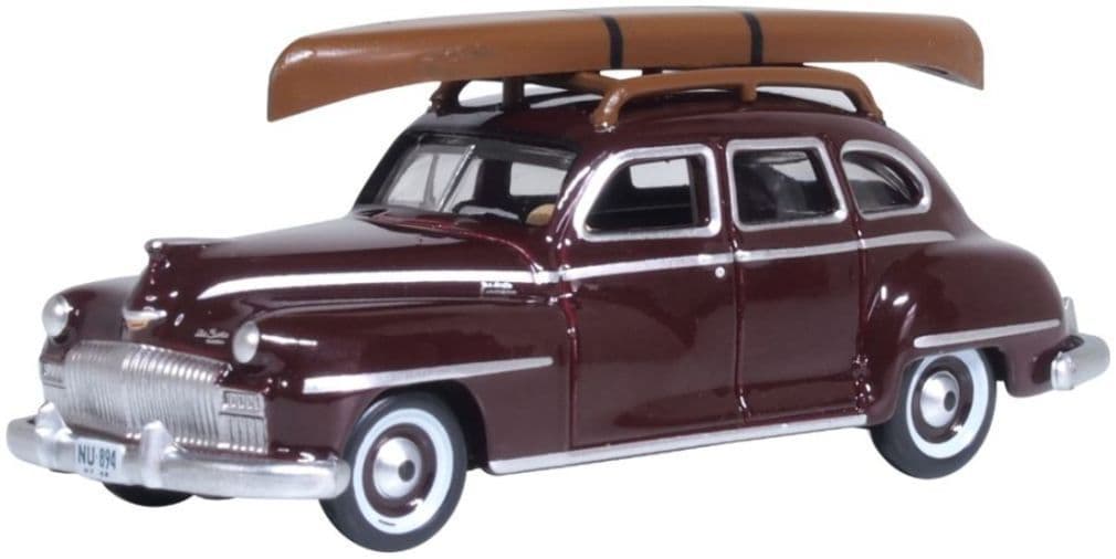 Oxford 87DS46007 Desoto Suburban 1946/8 (Canoe) Royal Maroon 1:87 Scale