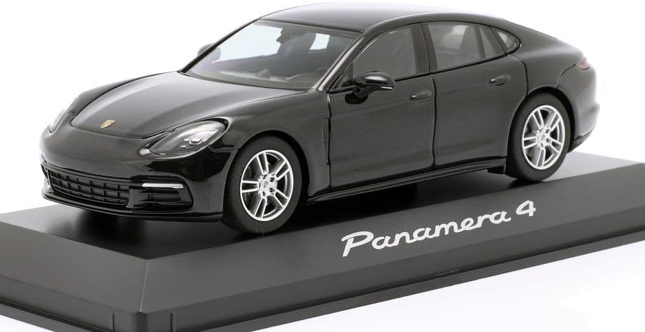 Porsche Dealer WAP 020 710 0G Porsche Panamera S Gen. II 2014 Brown Metallic