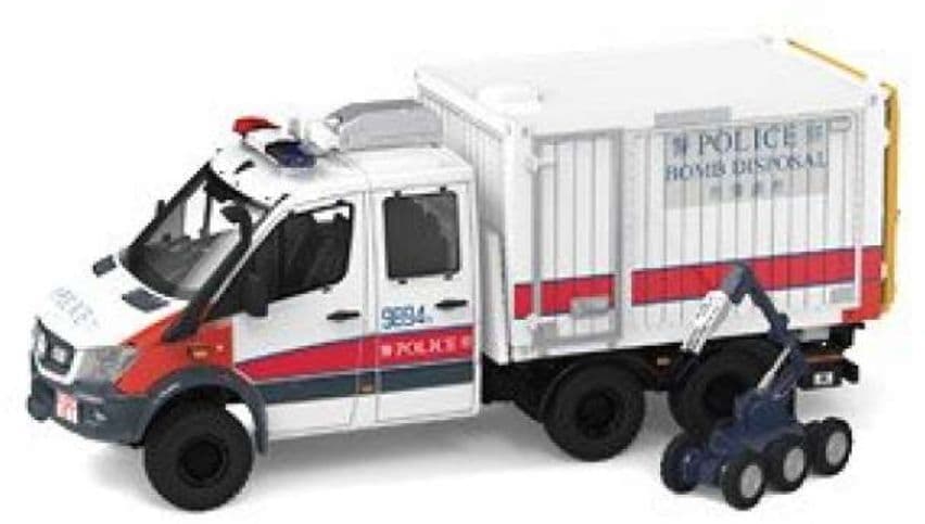 Tiny ATC64815 Mercedes Benz Sprinter FL 6x6 EOD Red/White 1:76 Scale