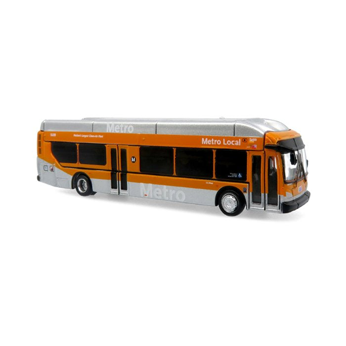 Iconic Replicas 1600574 NFI Xcelsior XN40 Transit Bus Los Angeles Metro, 1:160 Scale