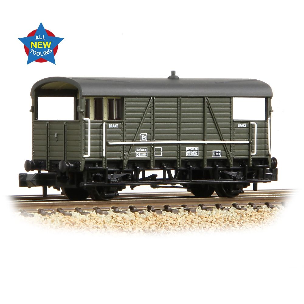 Farish 378-028 SE&CR 25T 'Dance Hall' Brake Van BR Olive Green - N Gauge
