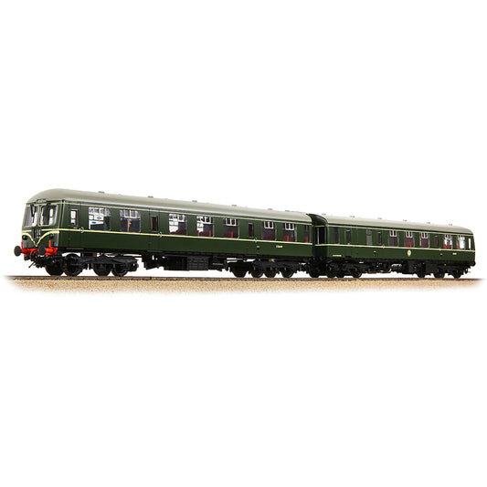 Bachmann 31-326B Class 105 2-Car DMU BR Green (Speed Whiskers), OO Gauge *LAST FEW*