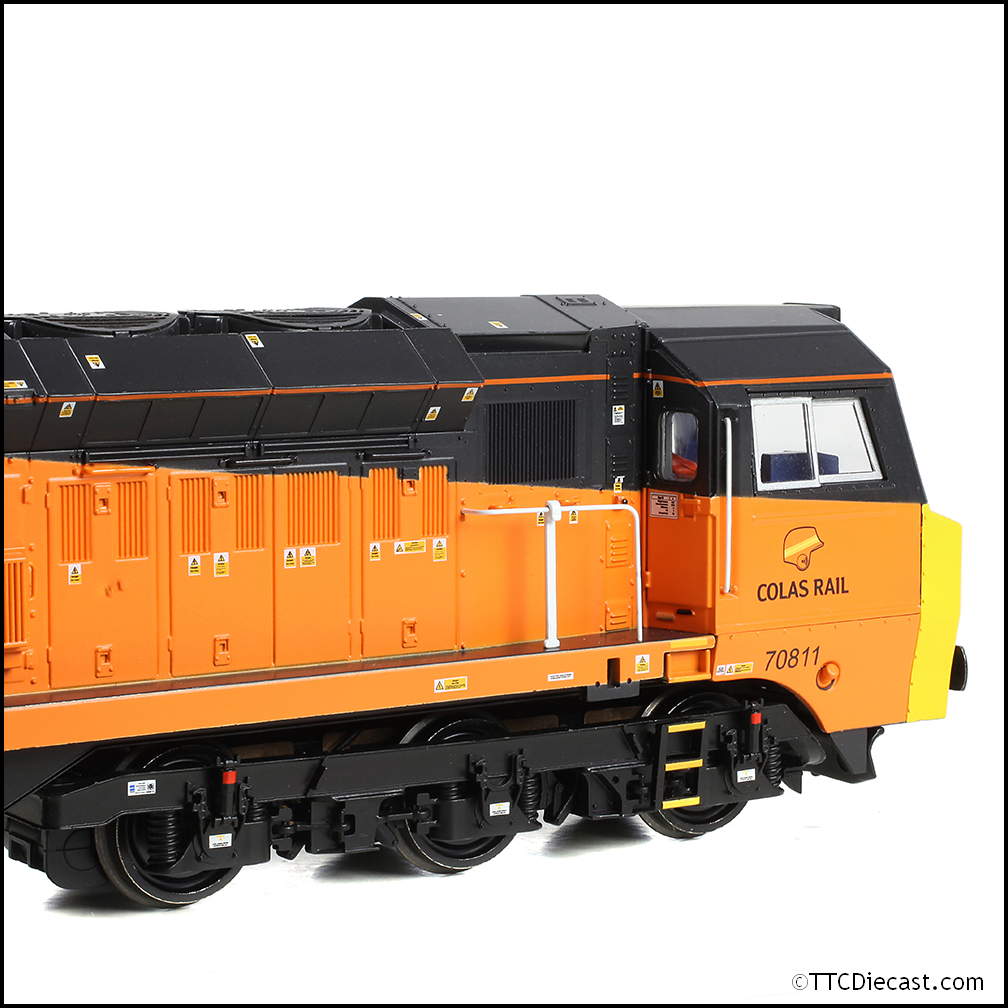 Bachmann 31-591A Class 70 with Air Intake Modifications 70811 Colas Rail Freight, OO Gauge *LAST FEW*