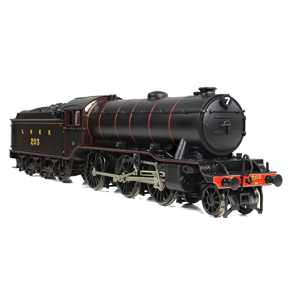 Bachmann 32-279B LNER K3 Flared Tender 203 LNER Lined Black, OO Gauge
