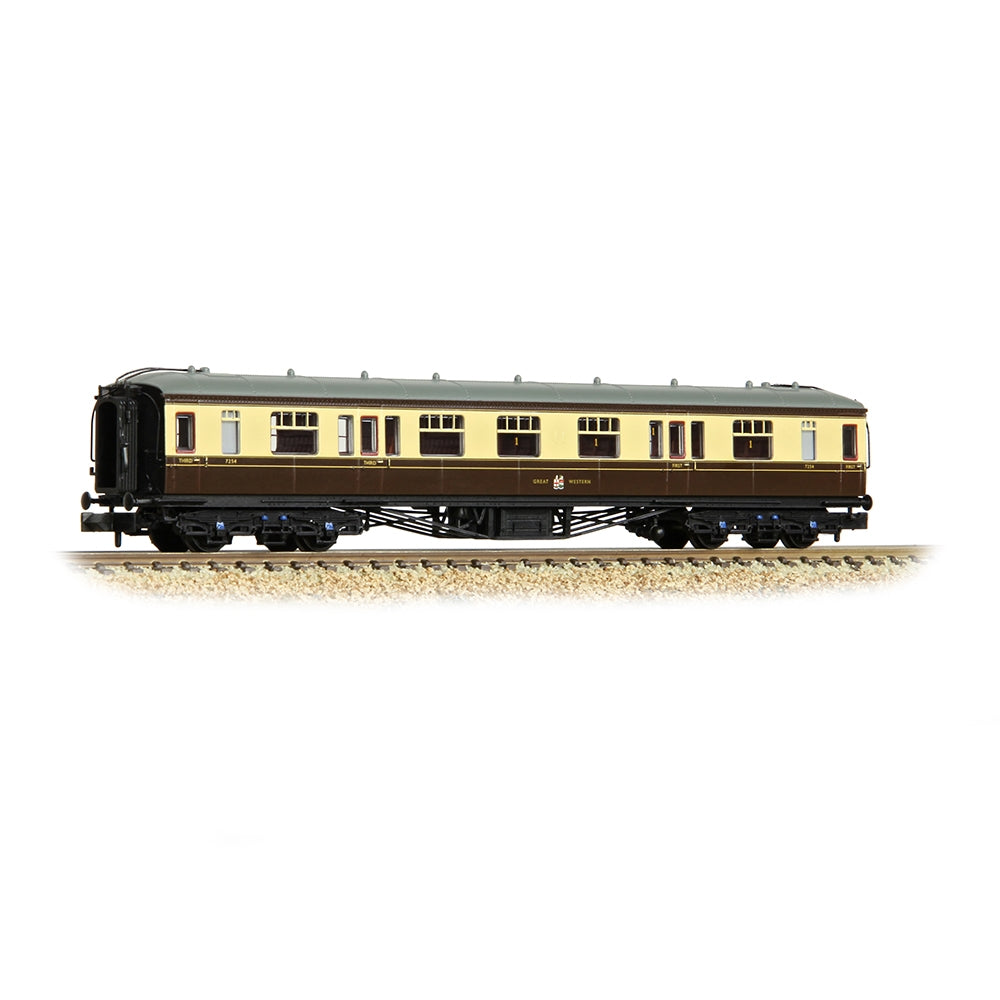 Farish 374-561A GWR Hawksworth Composite Corridor GWR Chocolate & Cream - N Gauge