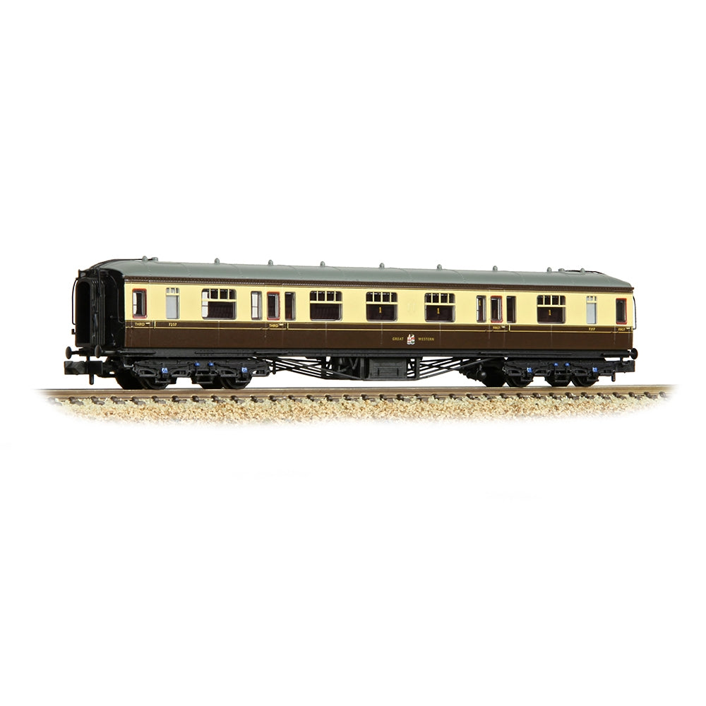 Farish 374-561B GWR Hawksworth Composite Corridor GWR Chocolate & Cream - N Gauge