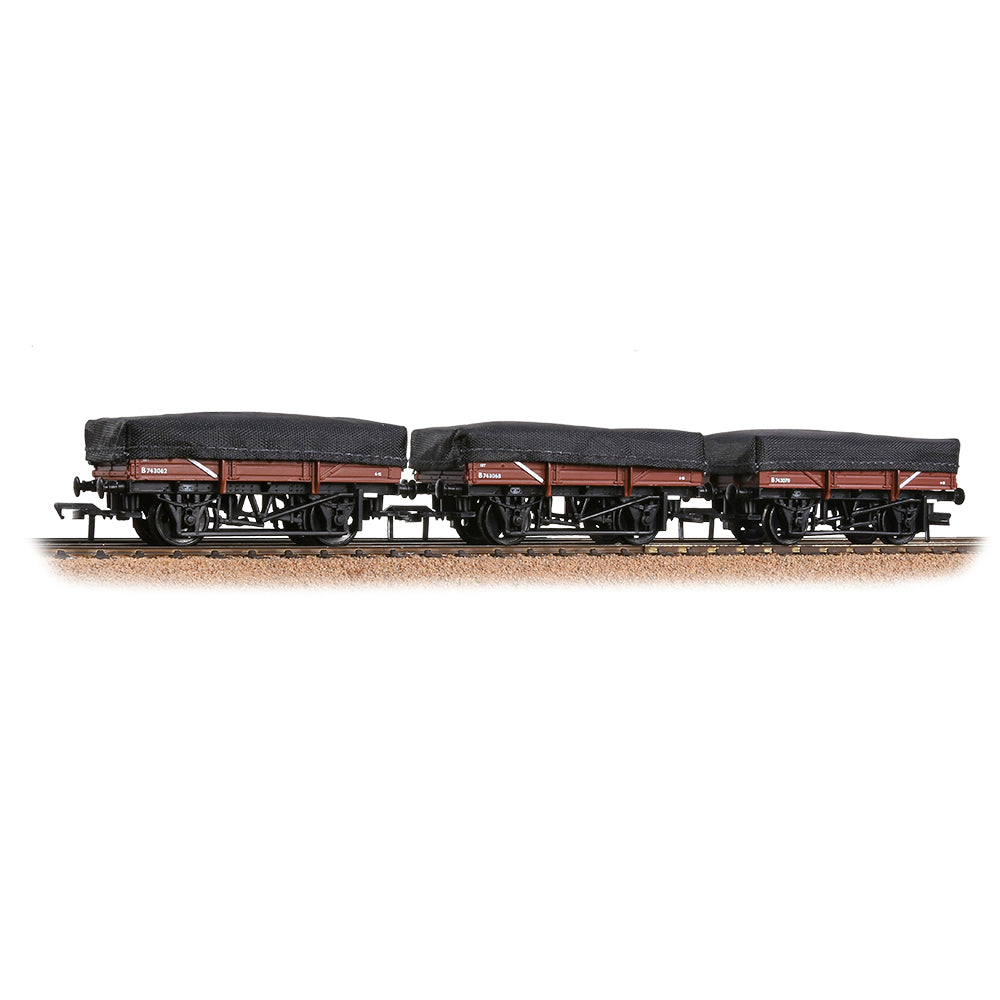 Bachmann 33-091 5 Plank China Clay 3-Wagon Pack BR Bauxite (Early); With Covers OO Gauge *LAST FEW*