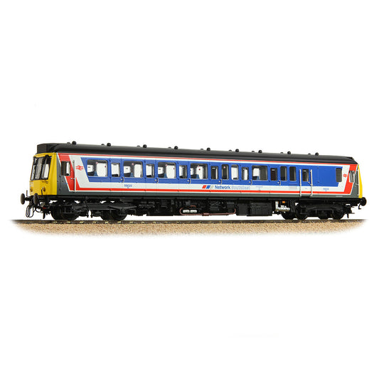 Bachmann 35-530 Class 121 Single-Car DMU 55022 BR Network SouthEast, OO Gauge