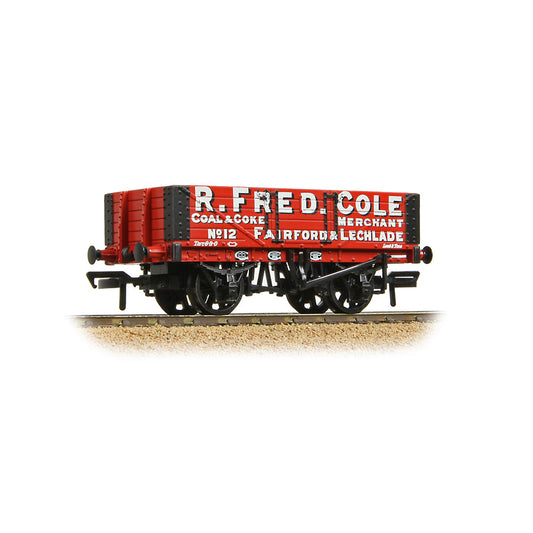 Bachmann 37-060A 5 Plank Wagon Wooden Floor 'R. Fred. Cole Coal & Coke Merchant' Red OO Gauge