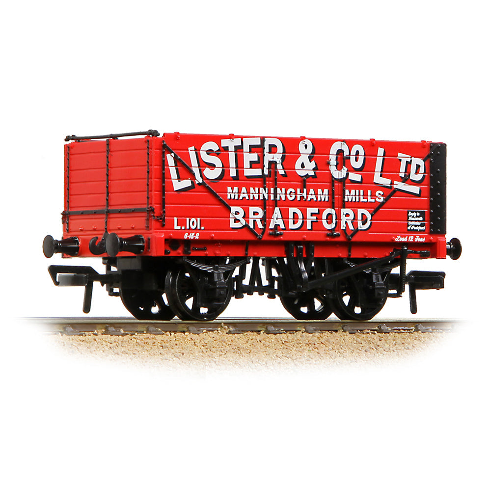 Bachmann 37-094 7 Plank End Door Wagon 'Lister & Co. Ltd' Red, OO Gauge