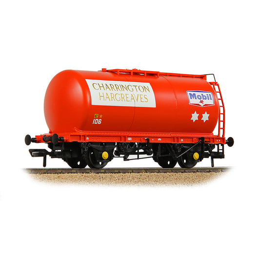 Bachmann 37-592 BR 45T TTA Tank 'Charrington Hargreaves/Mobil' Red, OO Gauge