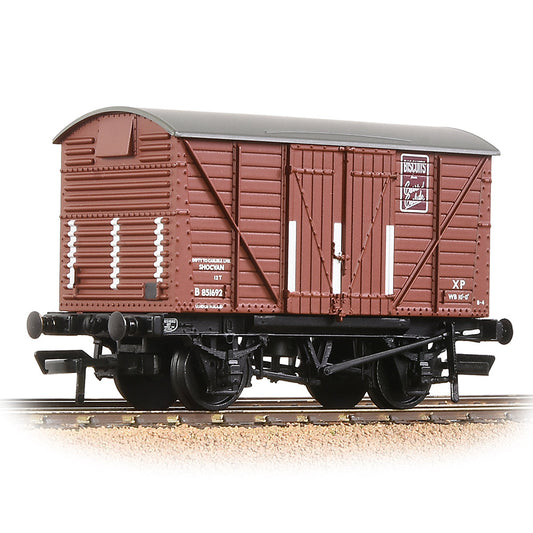Bachmann 37-903B BR 12T Shock Van Corrugated Ends BR Bauxite (Early), OO Gauge *LAST FEW*