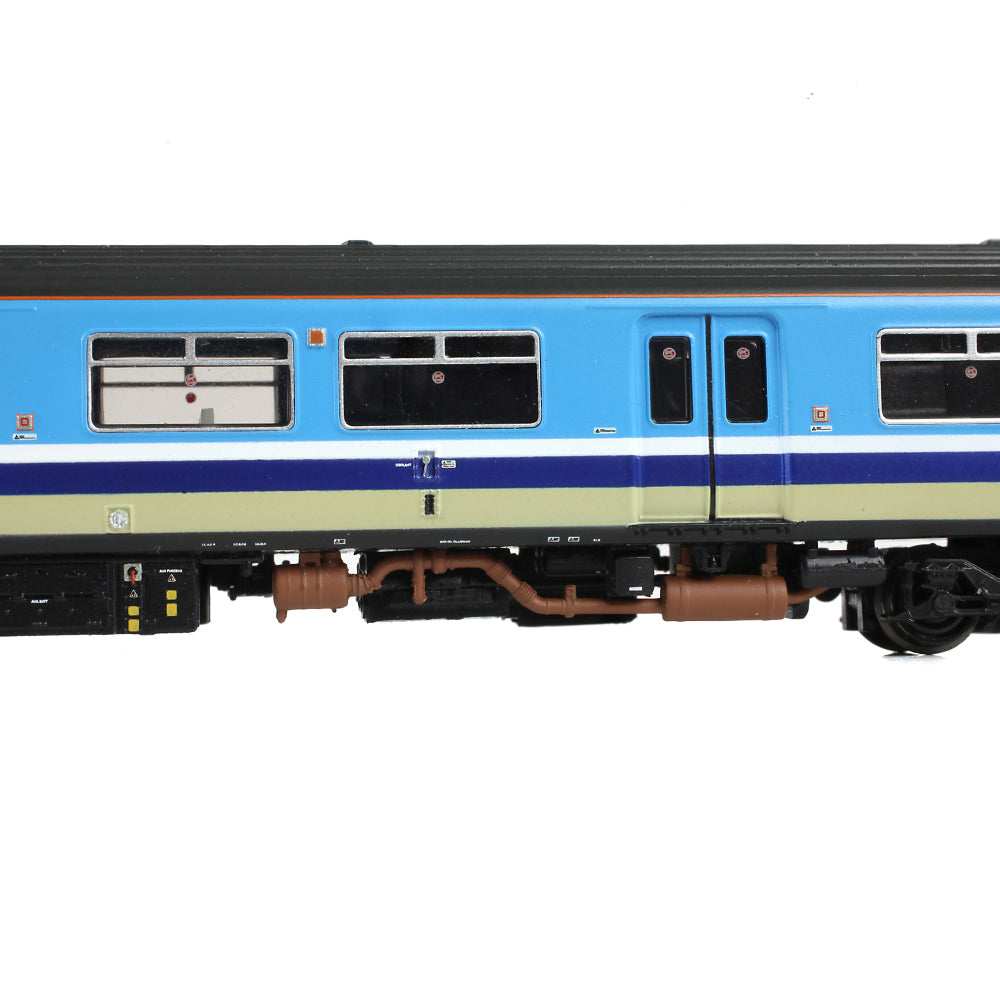 Farish 371-333 Class 150/1 2-Car DMU 150135 BR Provincial (Original), N Gauge