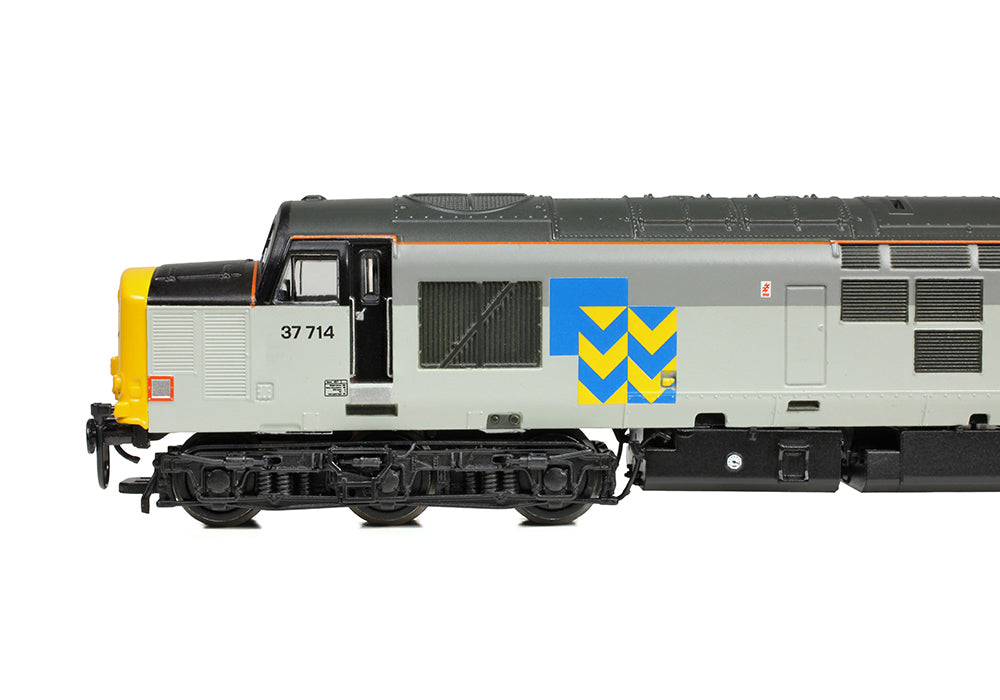 Farish 372-111 Class 37/7 37714 BR Railfreight Metals Sector N Gauge *PRE ORDER £152.96*