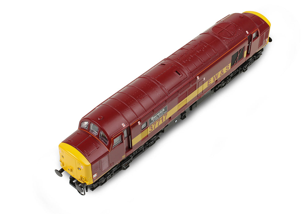 Farish 372-113 Class 37/7 37717 'Berwick Middle School' EWS N Gauge *PRE ORDER £152.96*