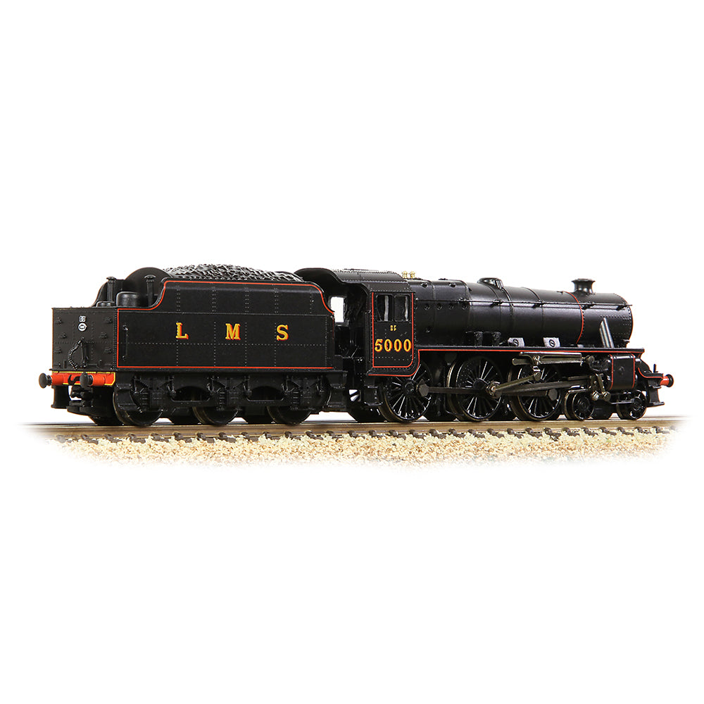 Farish 372-135A LMS 5MT 'Black 5' with Riveted Tender 5000 LMS Lined Black - N Gauge