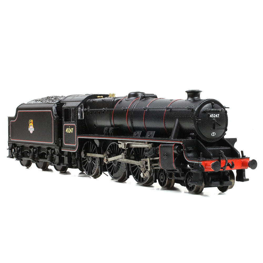 Farish 372-136B LMS 5MT 'Black 5' with Welded Tender 45247 BR Lined Black (Early Emb.) - N Gauge