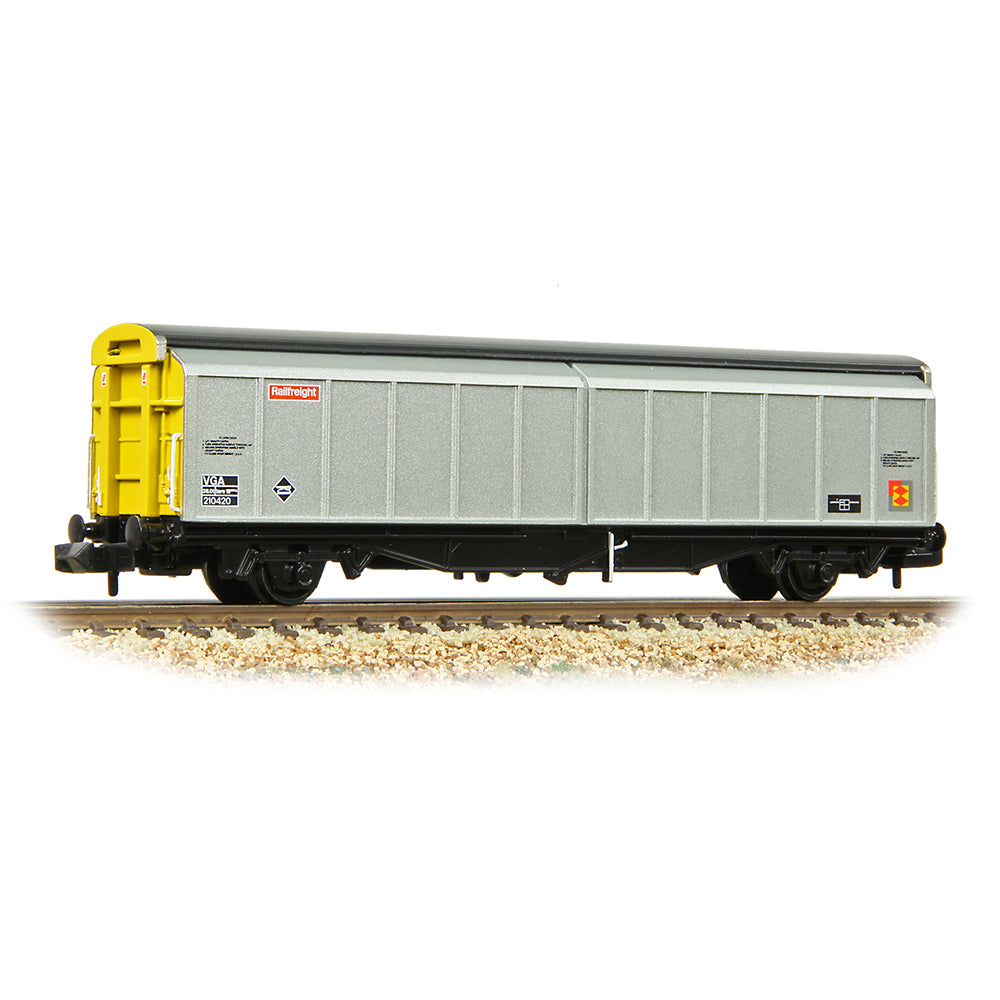 Farish 373-602E BR VGA Van BR Railfreight Distribution Sector N Gauge