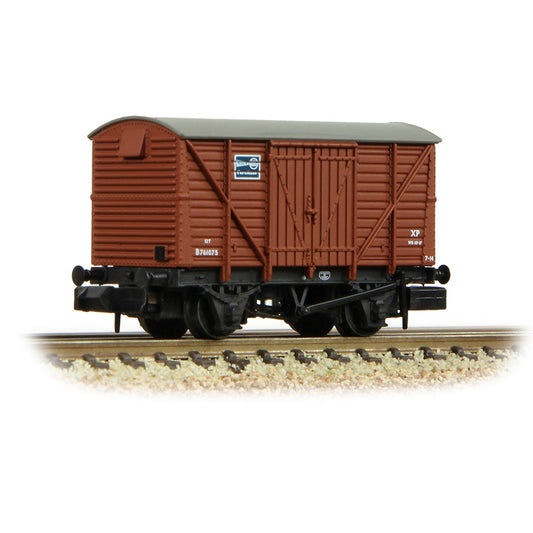 Farish 373-705A BR 12T Vent. Van Planked Sides BR Bauxite (Early) 'ICI Fertilizer', N Gauge