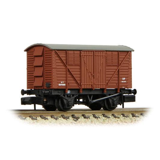Farish 373-741C BR 10T Meat Van BR Bauxite (Early), N Gauge