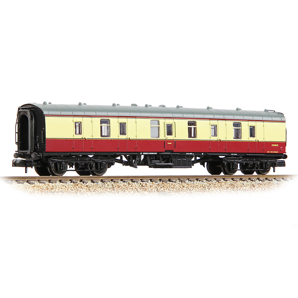 Farish 374-035B BR Mk1 BG Brake Gangwayed BR Crimson & Cream - N Gauge