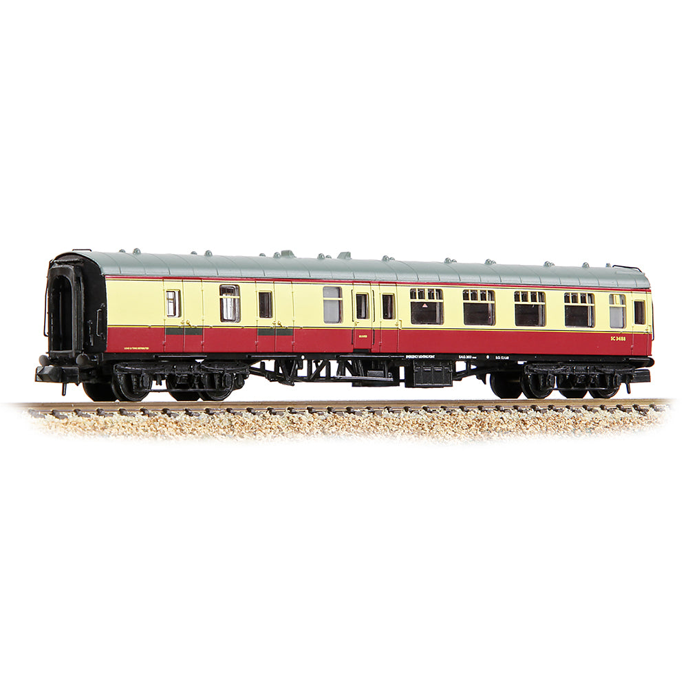 Farish 374-185D BR Mk1 BSK Brake Second Corridor BR Crimson & Cream - N Gauge
