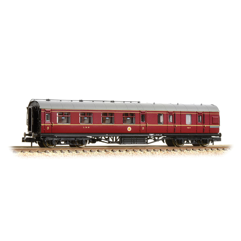 Farish 374-825B Stanier Brake Third LMS Crimson Lake *LAST FEW*