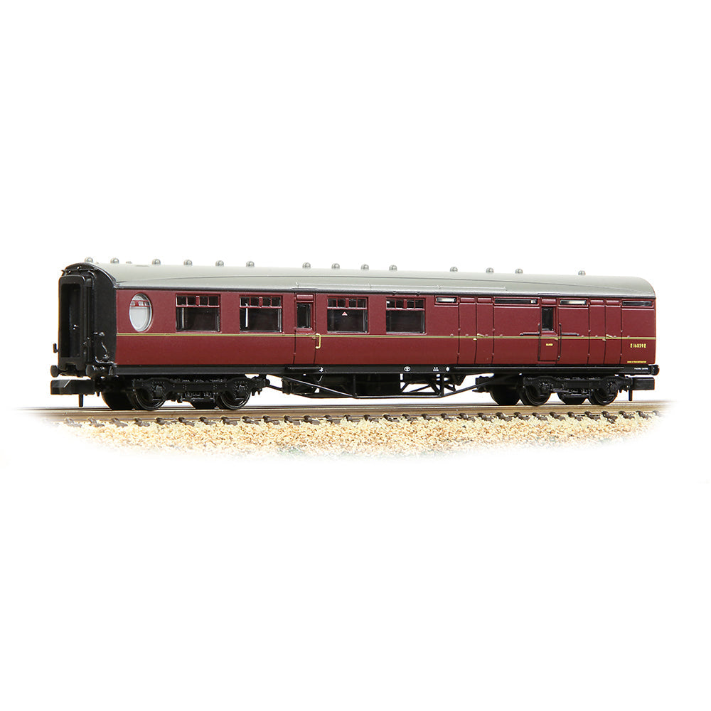 Farish 376-277A LNER Thompson Brake Second Corridor BR Maroon