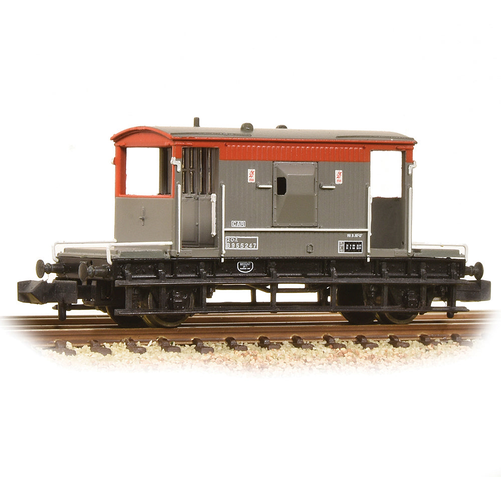 Farish 377-535A 20 Ton Brake Van BR Railfreight *LAST FEW*