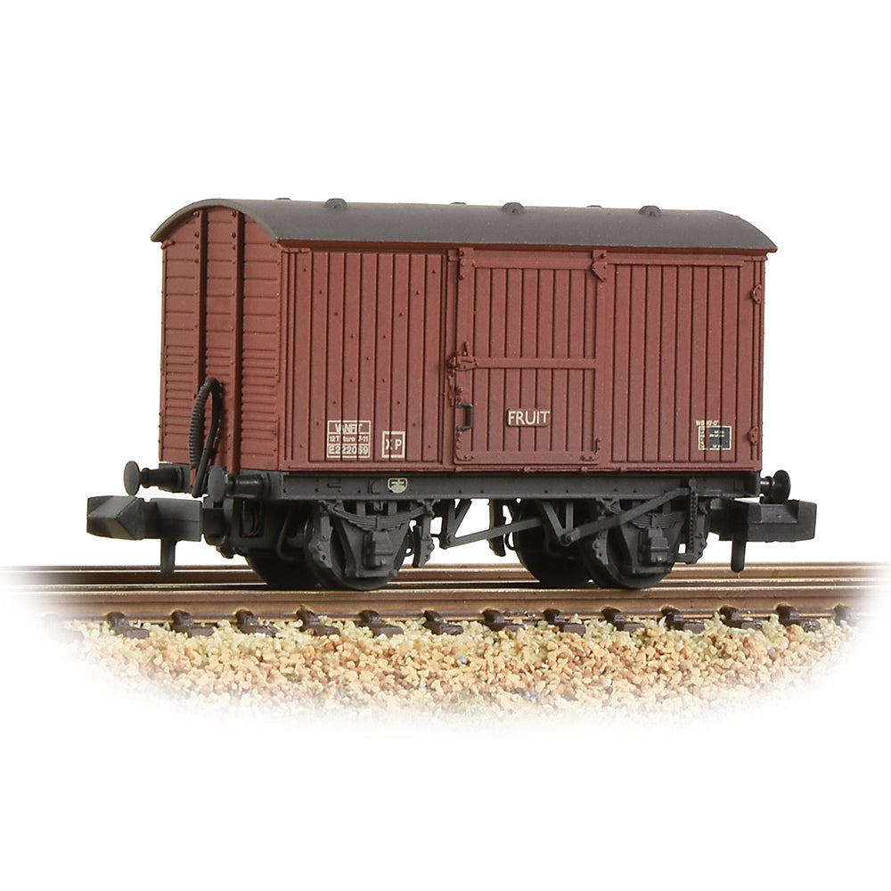 Farish 377-986A LNER 12T VentFruit Van Planked Ends BR Bauxite (Late) - Weathered, N Gauge