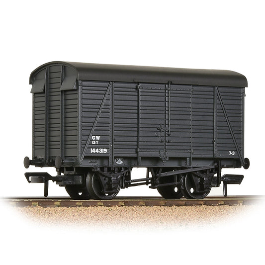 Bachmann 38-083A 12 Ton Southern 2+2 Planked Ventilated Van GWR Grey, OO Gauge *LAST FEW*