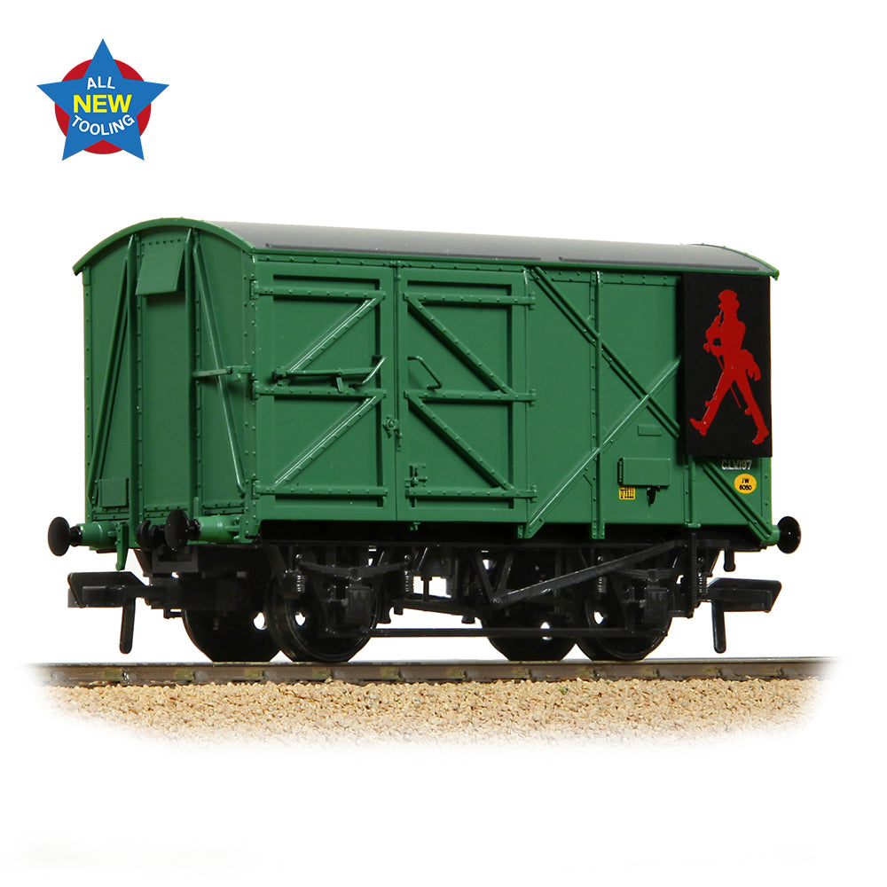 Bachmann 38-954 BR 12T Palvan 'Johnnie Walker Whisky' Green, OO Gauge *LAST FEW*