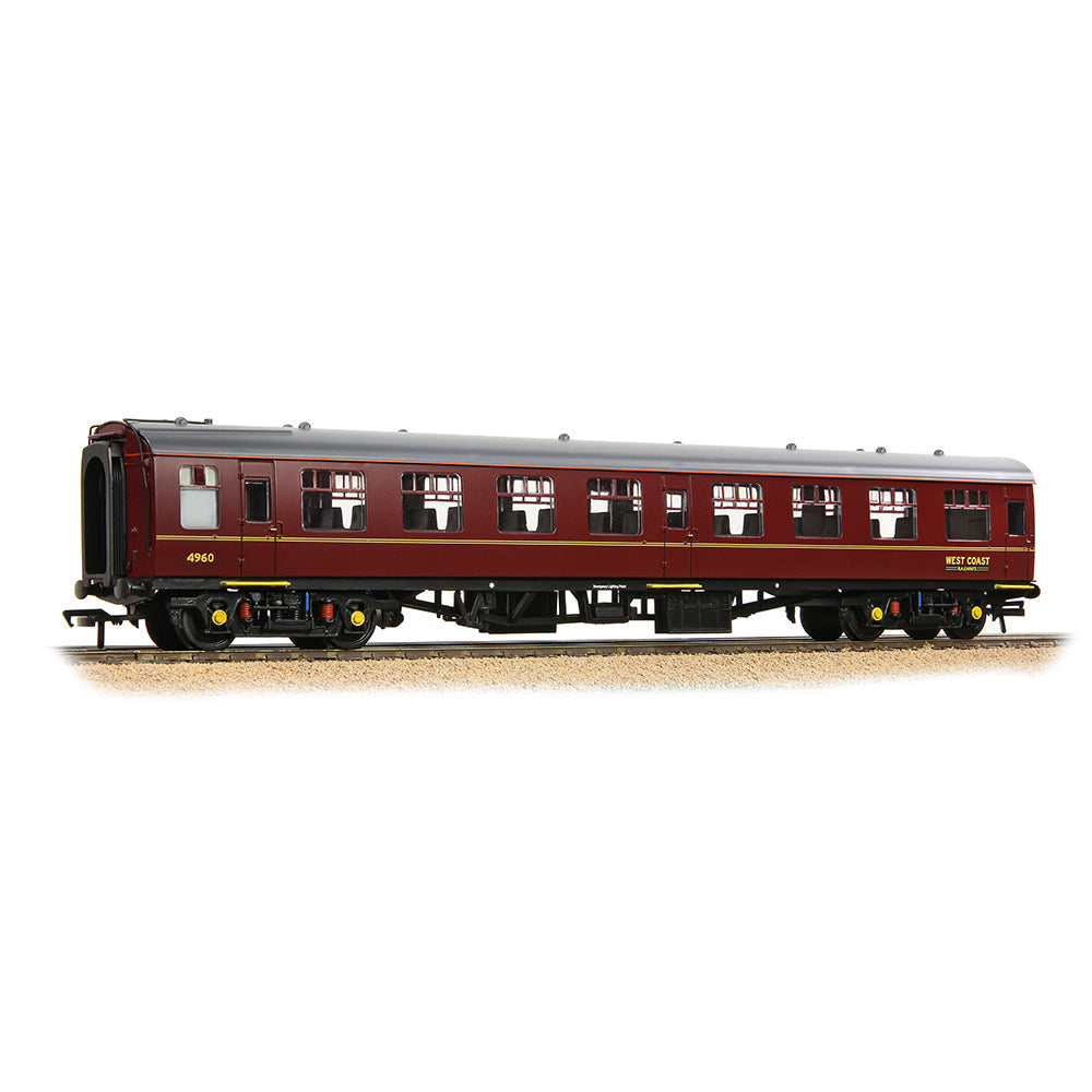 Bachmann 39-059A BR Mk1 TSO Tourist Second Open WCRC Maroon, OO Gauge