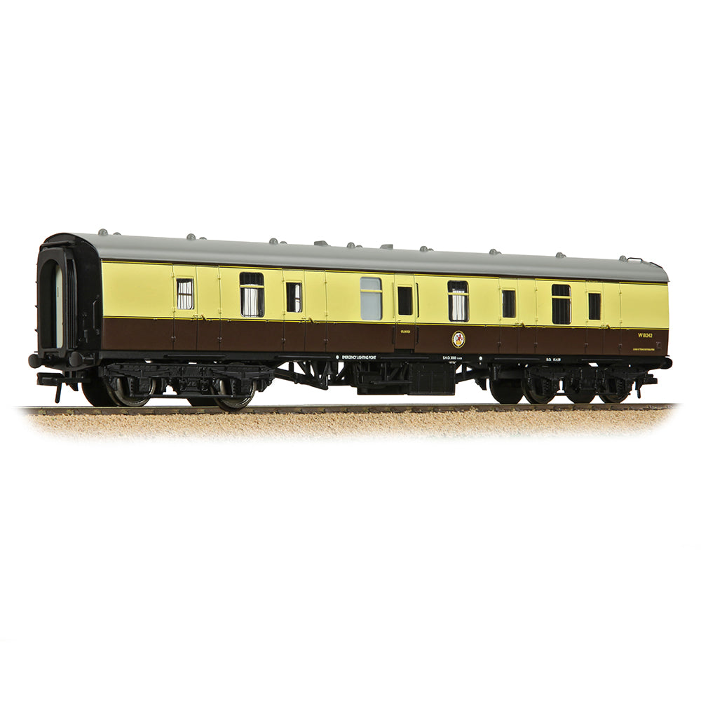 Bachmann 39-179C BR Mk1 BG Brake Gangwayed BR (WR) Chocolate & Cream, OO Gauge
