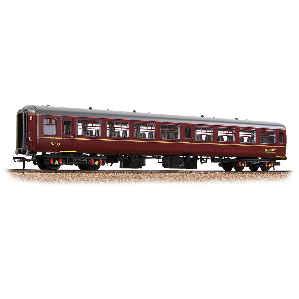 Bachmann 39-354 BR Mk2 TSO Tourist Second Open WCRC Maroon, OO Gauge