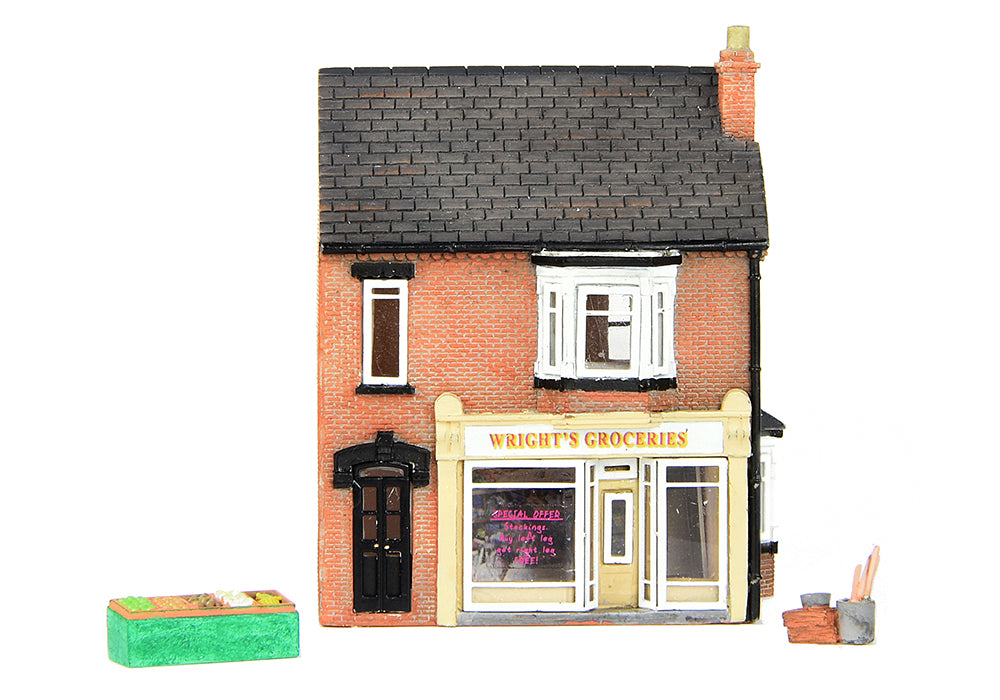 Scenecraft 42-0046 Corner Store N Gauge *PRE ORDER £34.16*