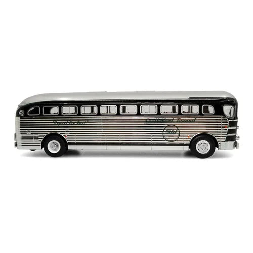 Iconic Replicas 430376 GM PD 4151 Silversides Coach Southwest Transit Hibbing 1:43 Scale