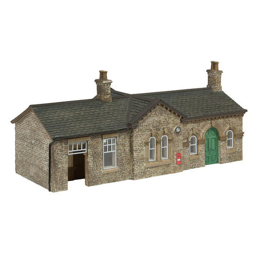 Scenecraft 44-000G Oakworth Station Green, OO Gauge