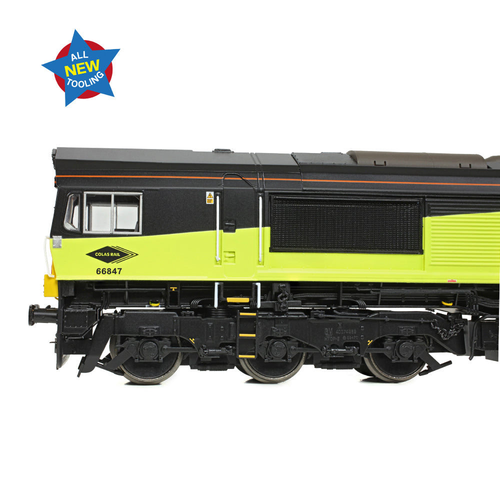 Bachmann 50-004 Class 66/8 66847 'Terry Baker' Colas Rail Freight OO Gauge *PRE ORDER £195.46*
